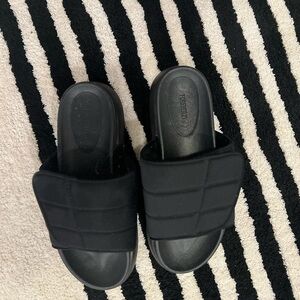 Forever 21 Black Slide Sandals